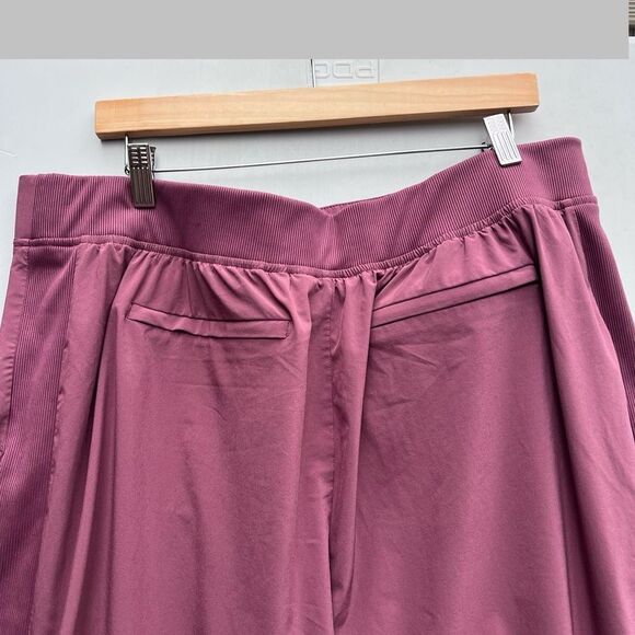 Athleta Brooklyn Ankle Pants - Picture 5 of 8